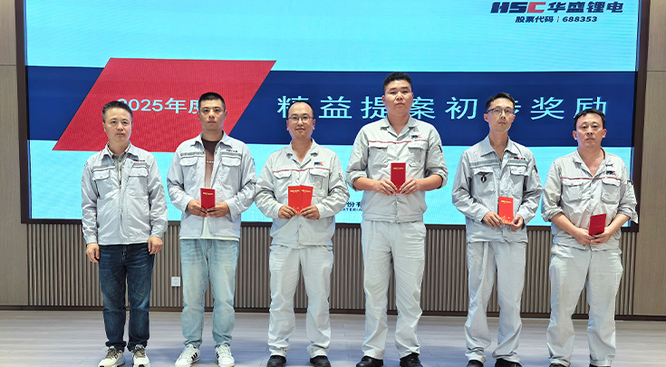 合影4.jpg 合影4.jpg